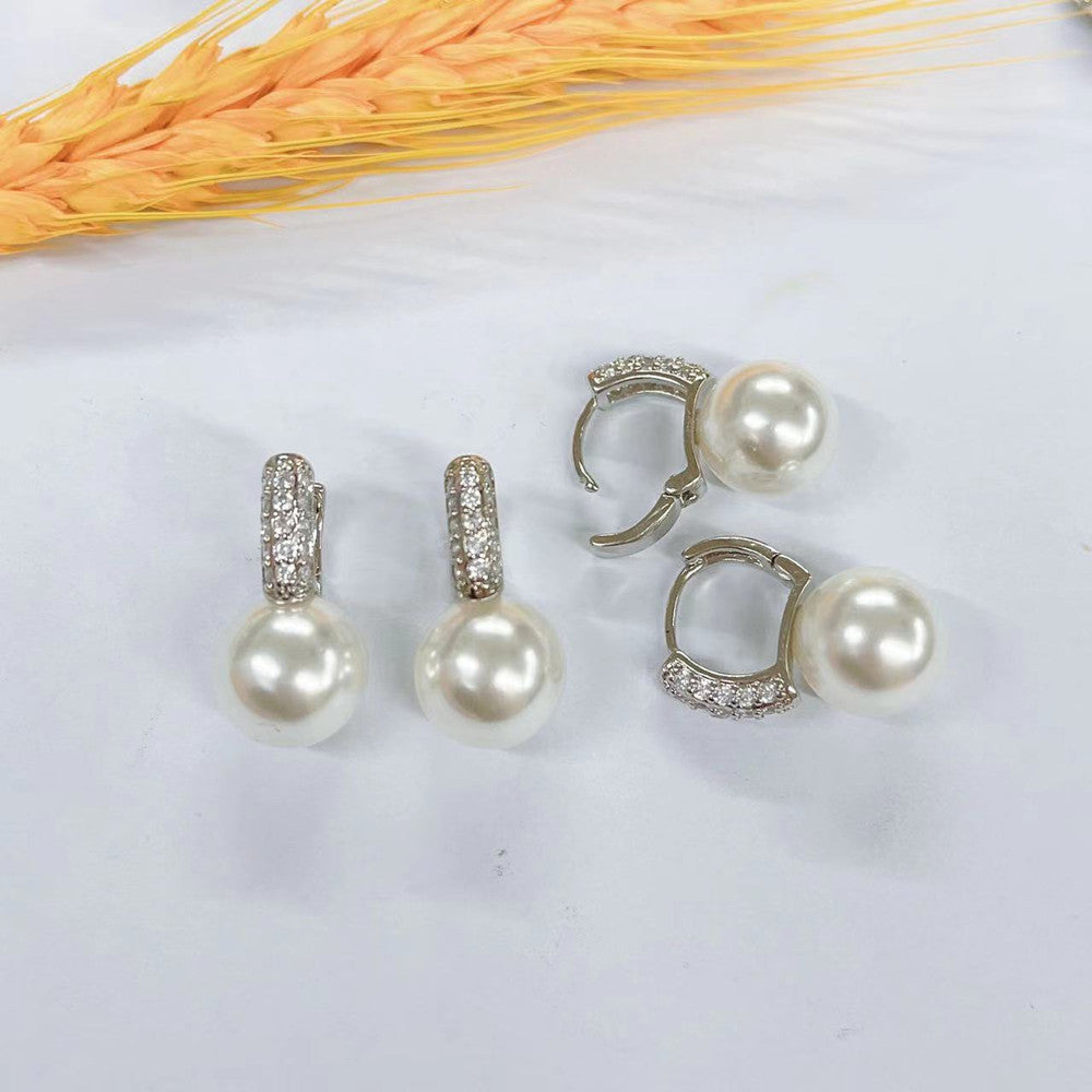 Women's Pearl Hoop Earrings