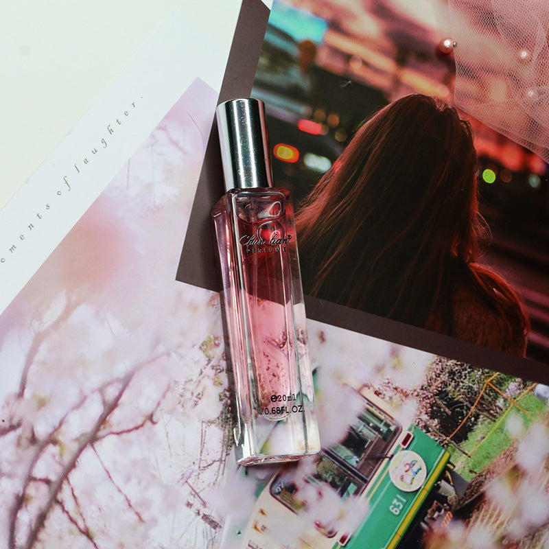 Chur Lian Student girl perfume