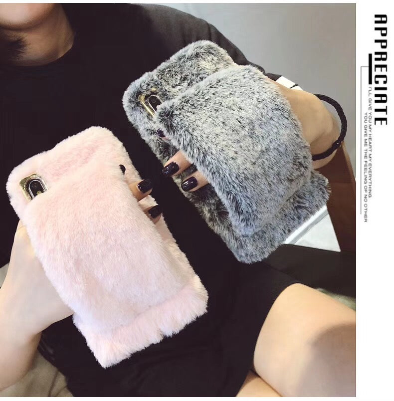 Plush wristband phone case