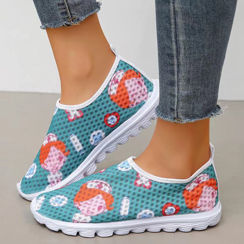 Large Size Mesh Casual Flat Shoes