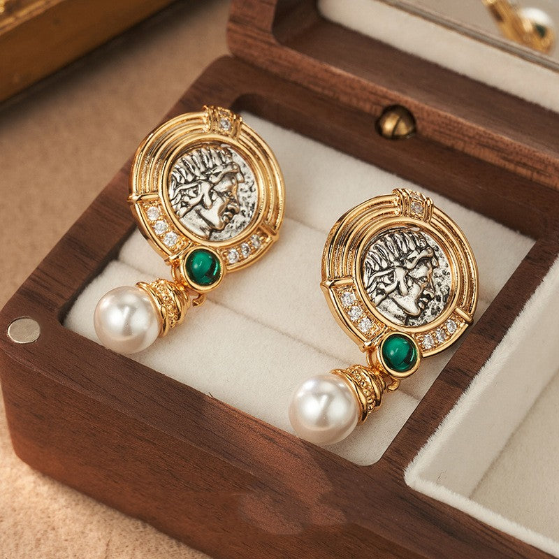 Exquisite Vintage Court Style Pearl-studded Earrings