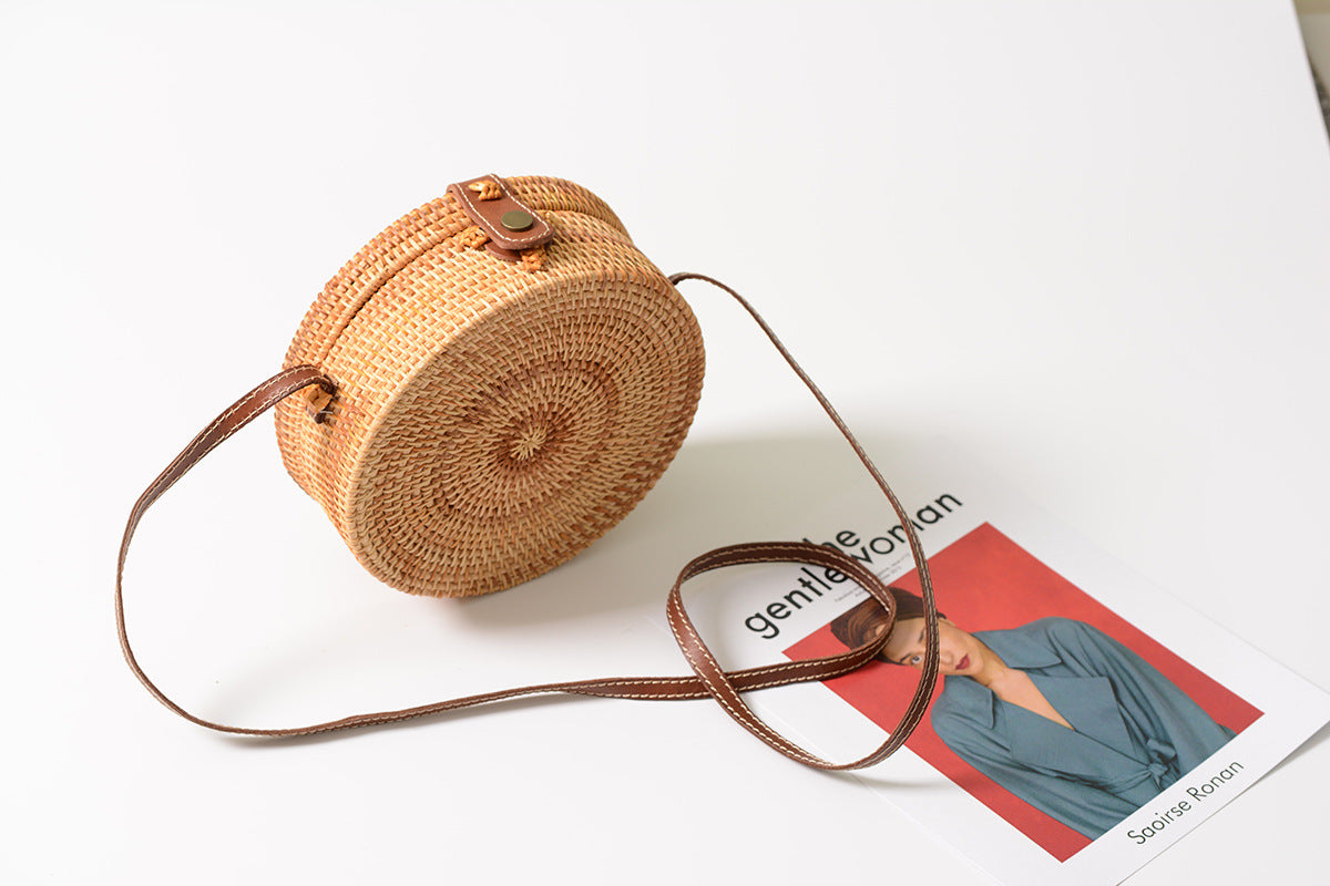 Bohemian Straw Crossbody Bags for Summer 2021