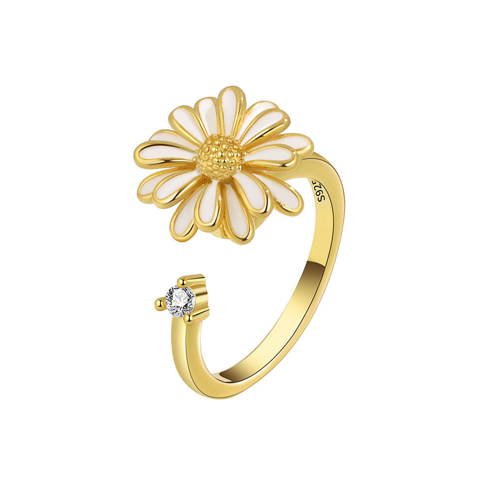 Beautiful Rotating Flower Ring