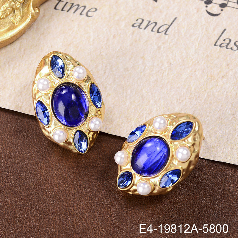 Exquisite Retro Copper Plating Inlaid Zirconium Color Court Style Earrings