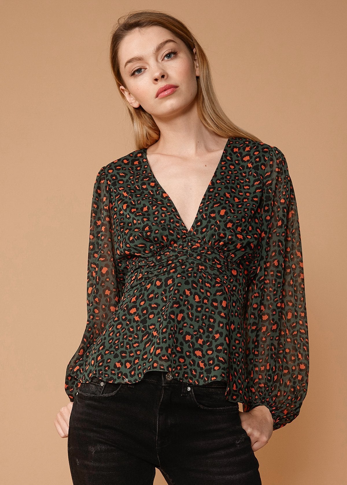 V-neck Puff Sleeve Blouse in Leopard Hunt