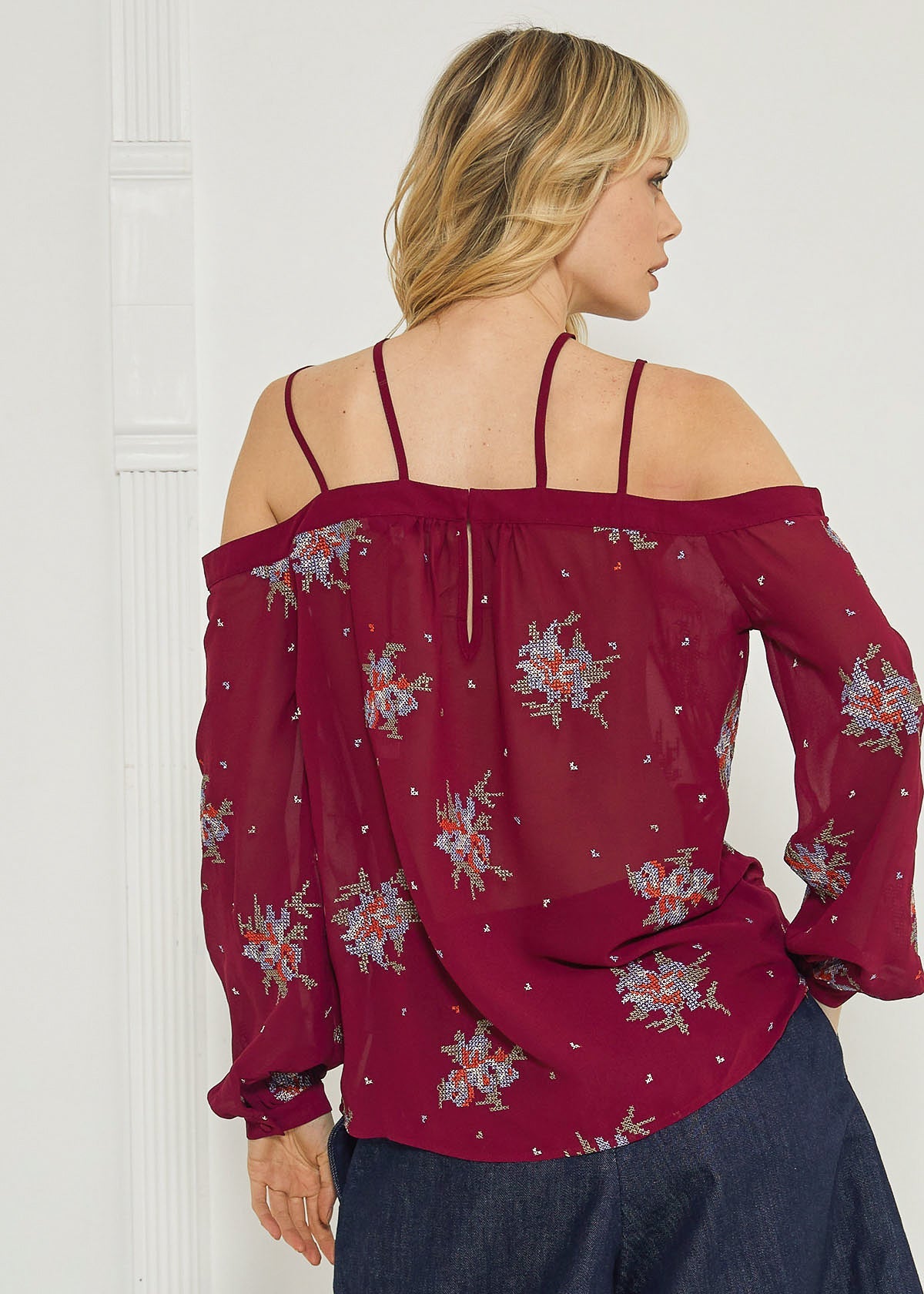 Off Shoulder Embroidery Print Blouse in Burgundy