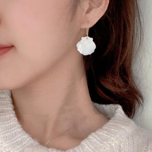 Beautiful Seashell Earring