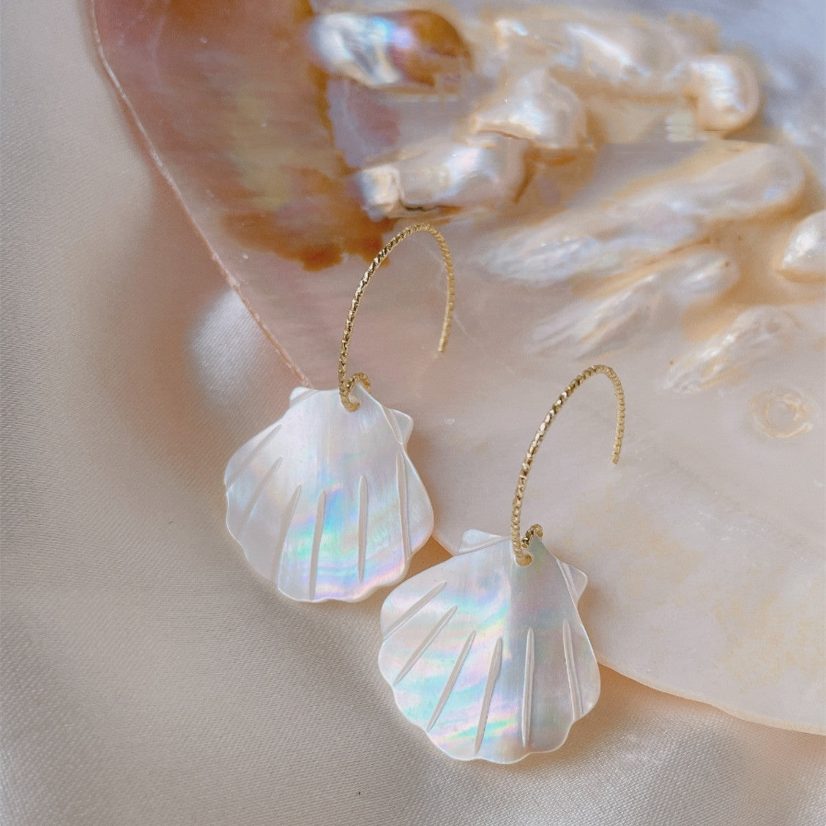 Beautiful Seashell Earring