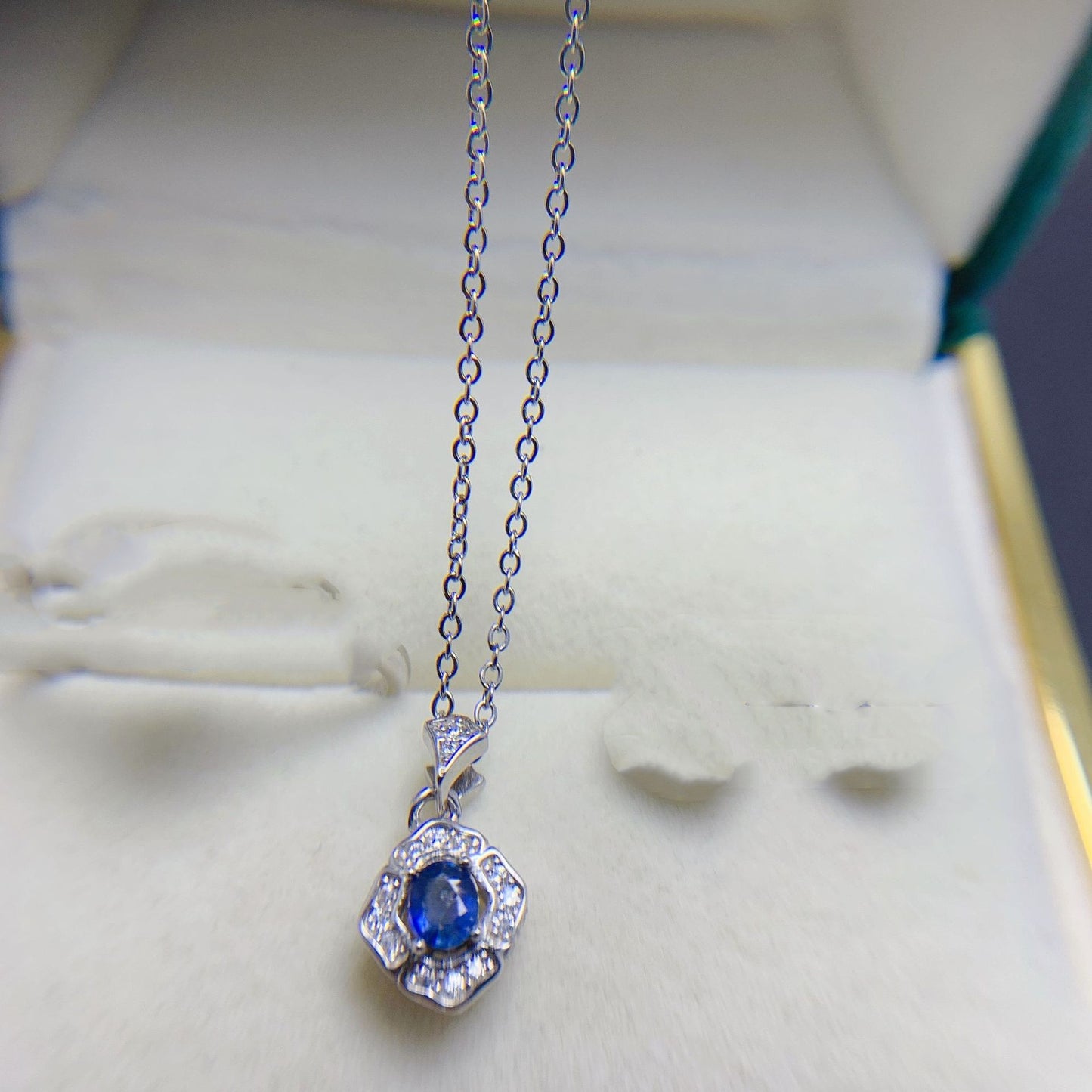 Lankan Sapphire Jewelry Set