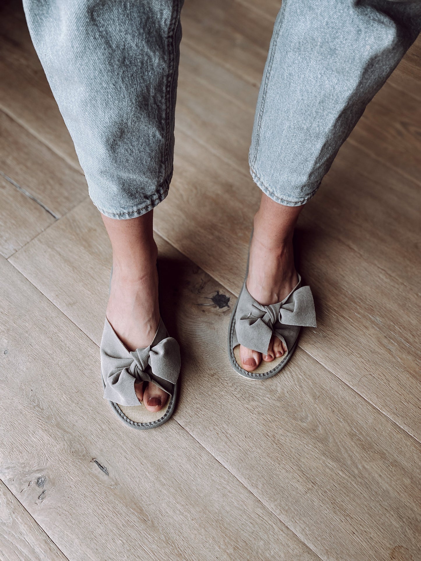 Grey Ribbon Slippers